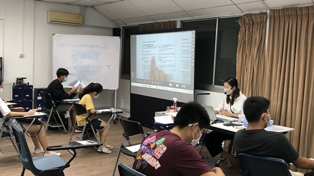 ⁣Best JC Chemistry Tuition Taught by Mr. Terence in Singapore - SG Chemistry