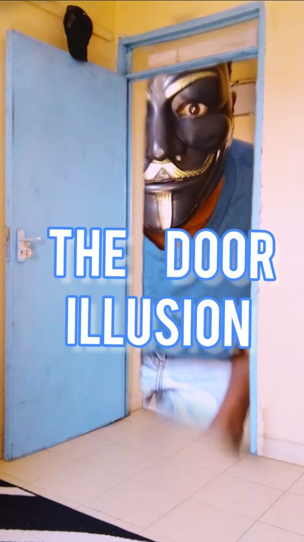 Door illusion 📱✨😄 Editing skill