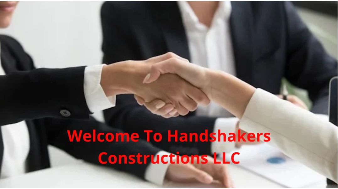 ⁣Handshakers Constructions LLC : Kitchen Remodeling in Cincinnati