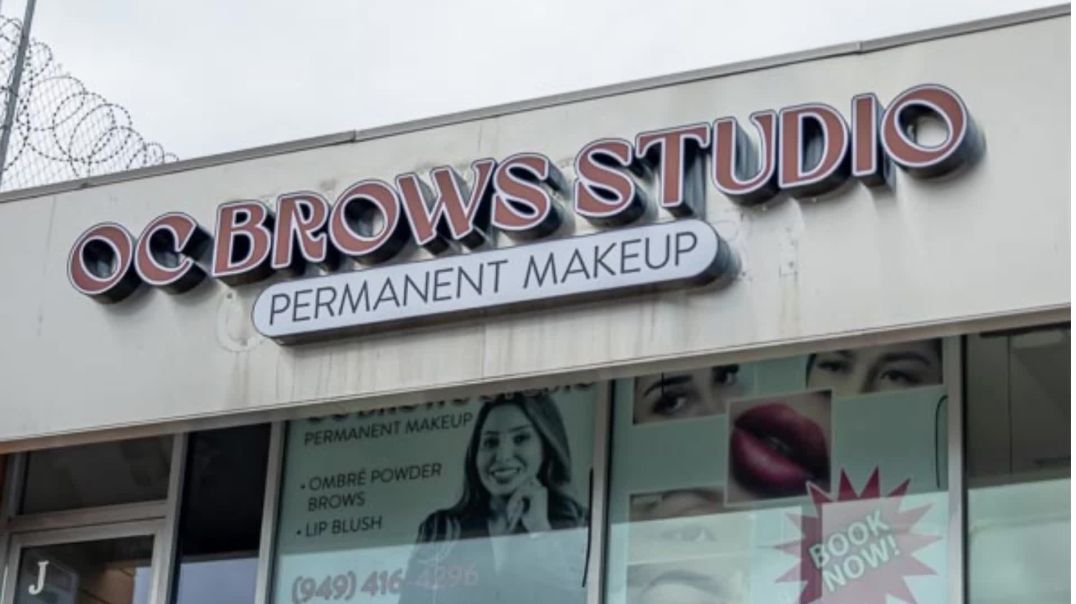 ⁣OC Brows Studio - Professional Lip Blush Training in Santa Ana, CA