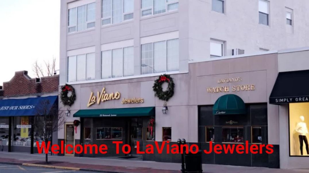 ⁣LaViano Jewelers - Perfect Platinum Diamond Engagement Ring in Bergen County, NJ