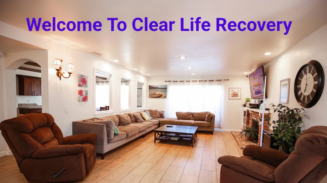 ⁣Clear Life Recovery - Top-Rated Drug Rehab in Costa Mesa, CA