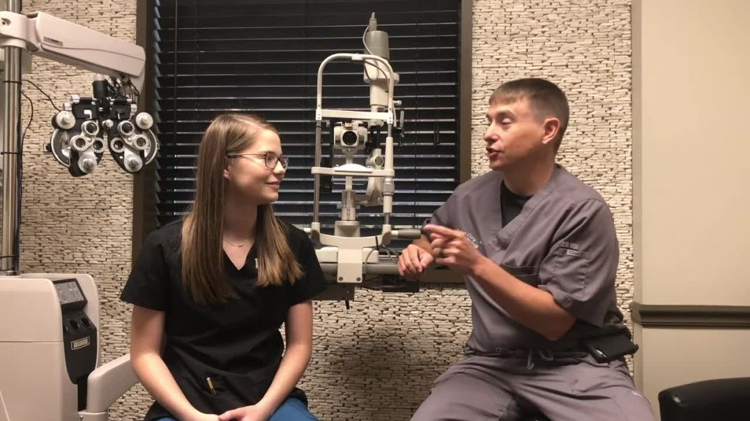 ⁣Preop Cataract Evaluation at The Eye Center, Columbia, SC