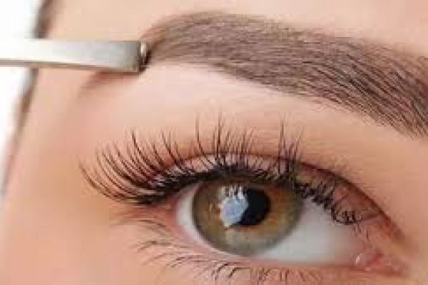 Top Nano Brows Specialist Dubai – Experience Perfection at HD Studio